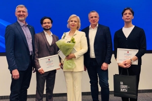 В Центре управления регионом состоялась церемония награждения победителей конкурсов «Народный врач» и «Лучший врач»